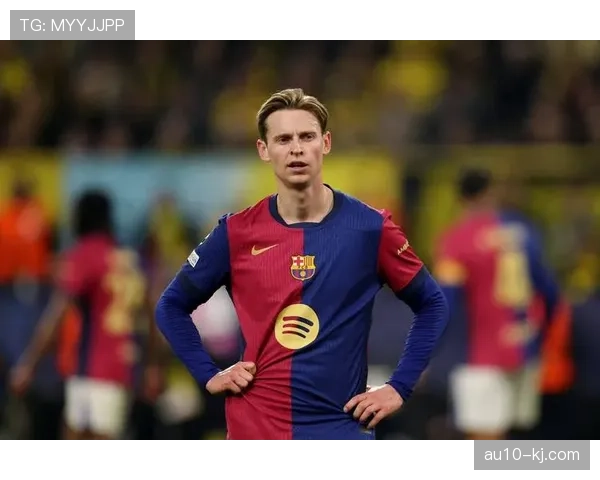 德容中场枢纽作用对巴萨攻防转换节奏控制影响