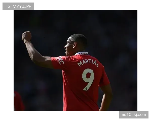 曼联B费进攻三区传球成功率，前场组织核心的决策质量分析